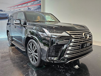 LEXUS LX 600 URBAN