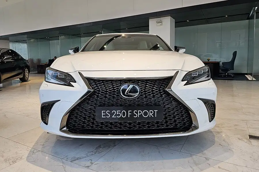 Lexus ES250 Fsport